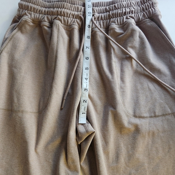 Beyond Yoga Commuter Midi Jogger Size XS - Picture 6 of 7